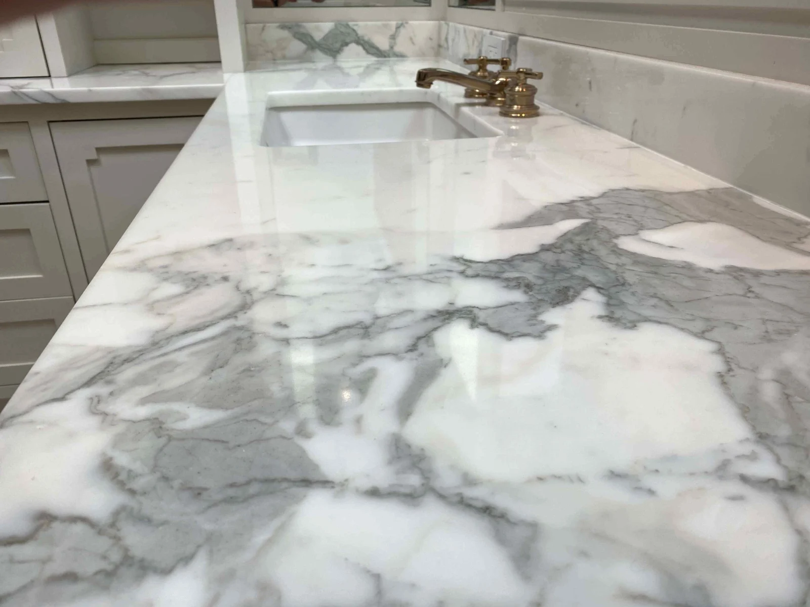 kitchen marble cleaning